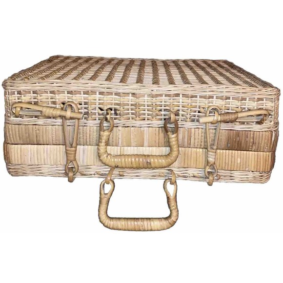 Other - Vintage Picnic Basket Woven Rattan Wicker Lid Hinge Closure Countrycore